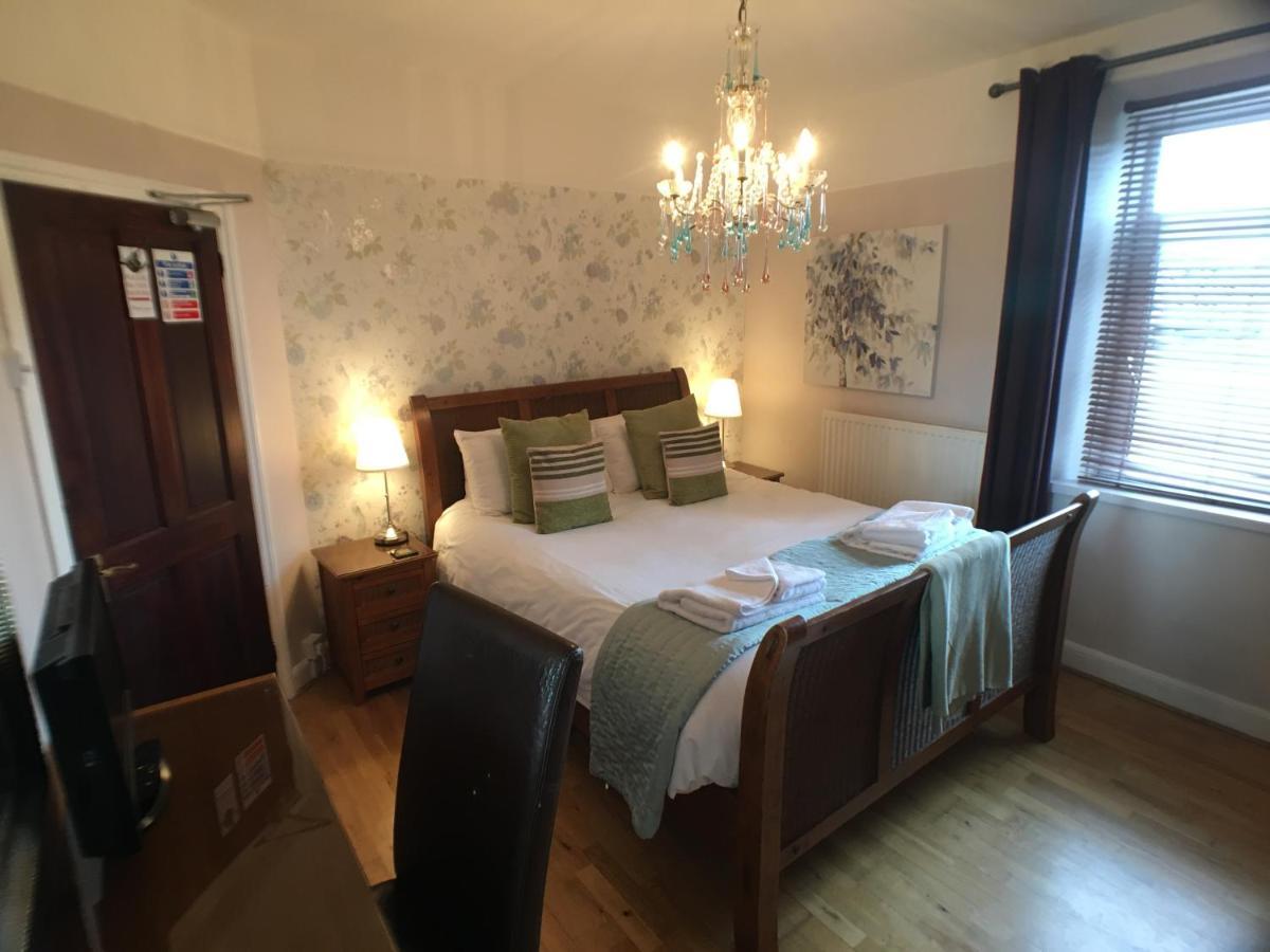 Ty Rosa Rooms Cardiff Zewnętrze zdjęcie
