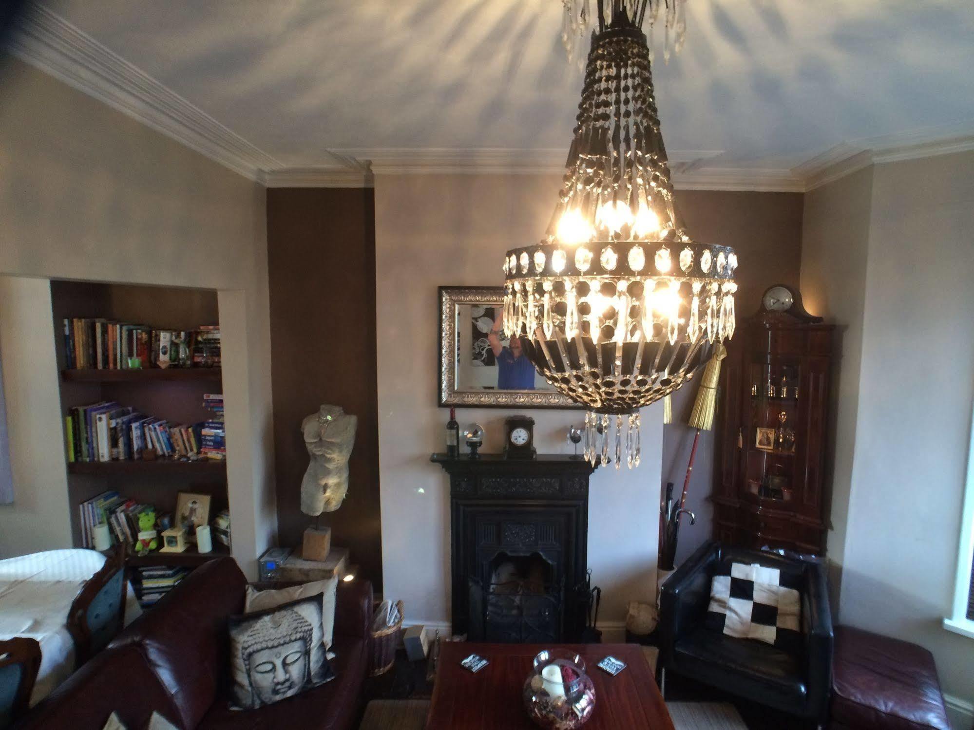 Ty Rosa Rooms Cardiff Zewnętrze zdjęcie